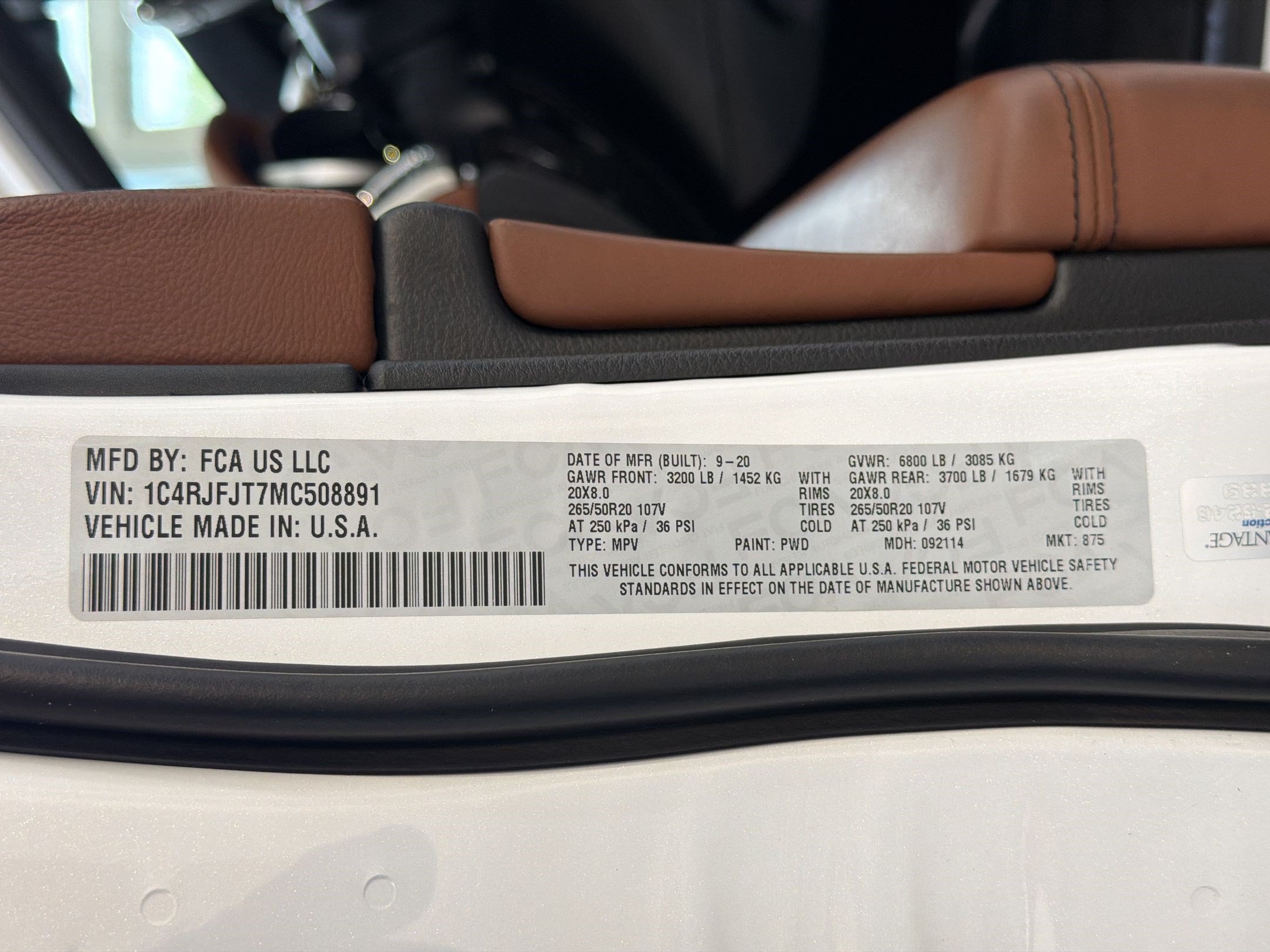 Used 2021 Jeep Grand Cherokee Summit AWD/4WD image 20