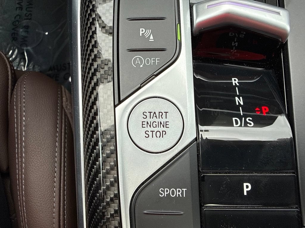 Used 2025 BMW M340i xDrive AWD/4WD image 33