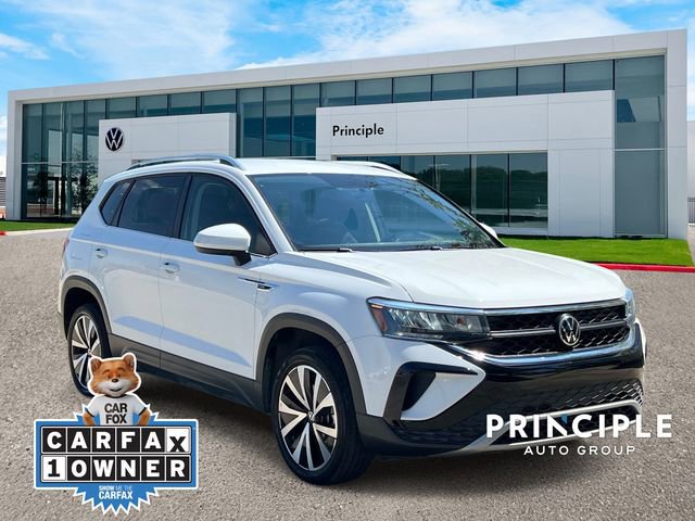 Used 2022 Volkswagen Taos SE image 3