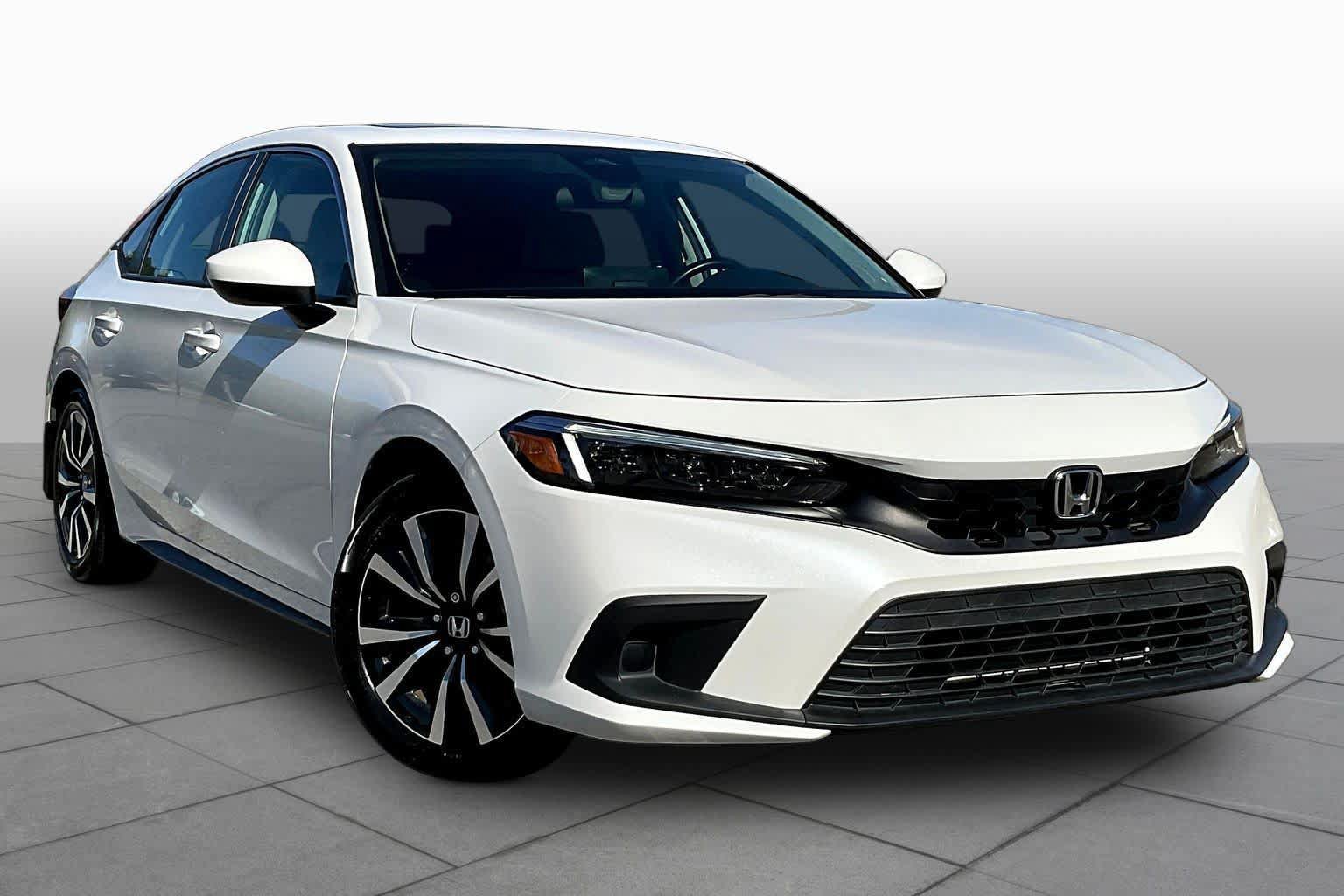 Used 2023 Honda Civic EX-L image 3