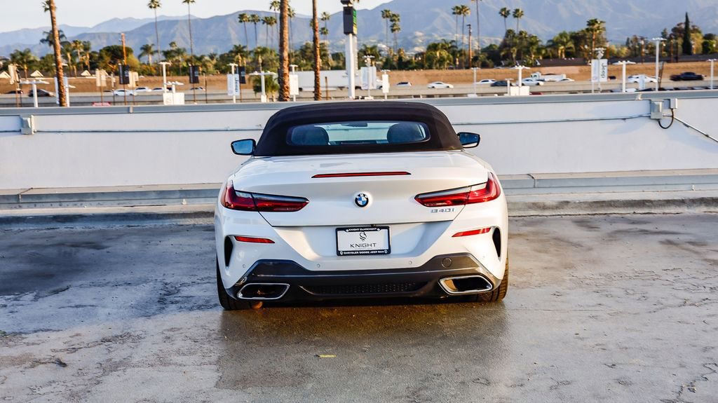Used 2025 BMW 840i Convertible w/ Driving Assistance Package image 8