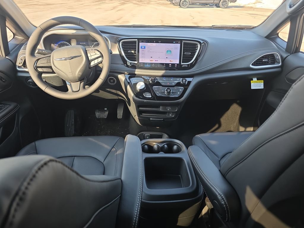 New 2026 Chrysler Pacifica Select AWD/4WD image 7