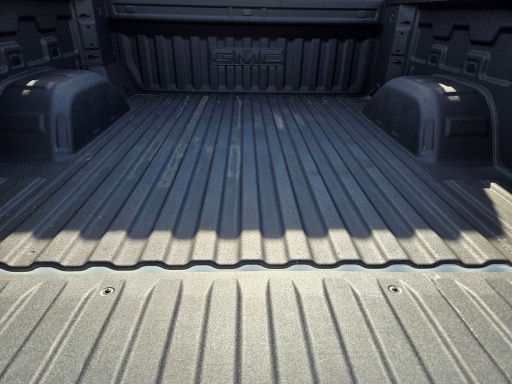 Used 2025 GMC Sierra 1500 AT4X AWD/4WD image 13