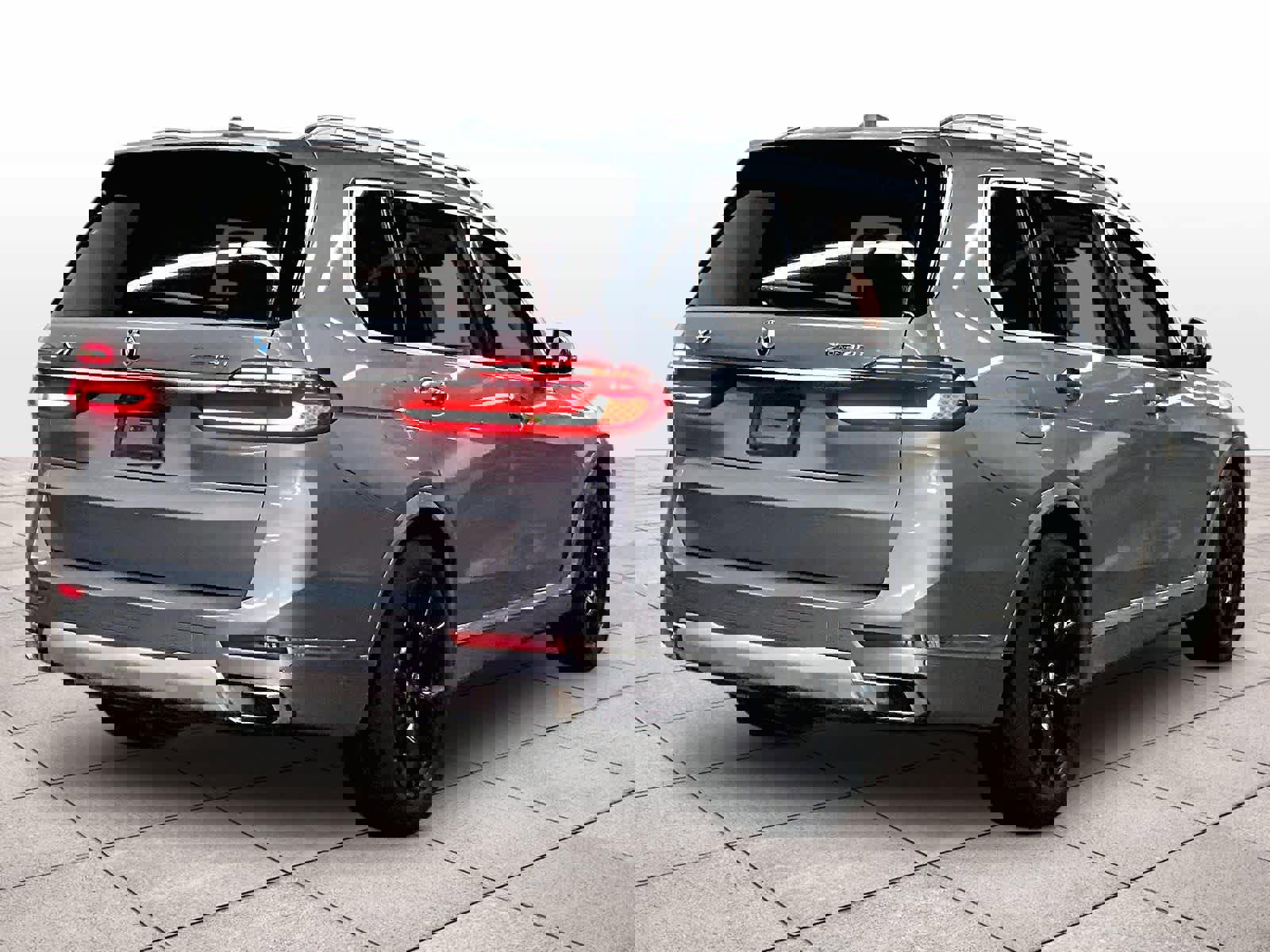 Certified 2024 BMW X7 xDrive40i w/ Premium Package image 14