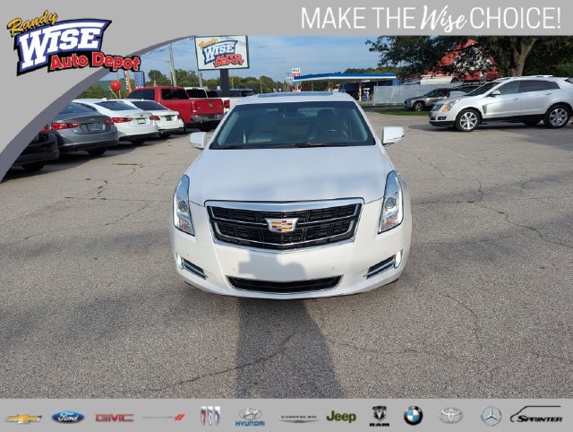 Used 2017 Cadillac XTS Luxury w/ Driver Awareness Package AWD/4WD image 8
