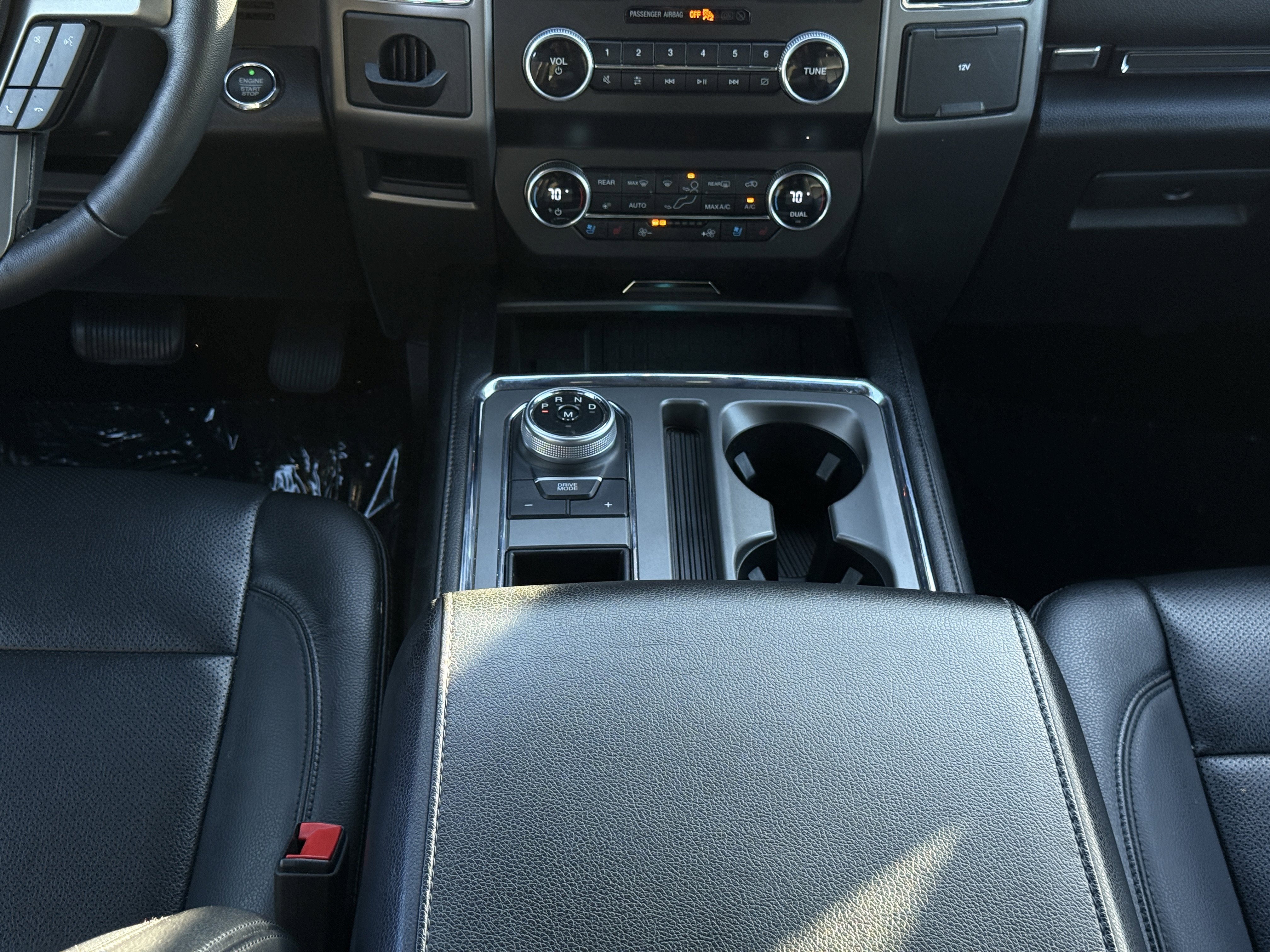 Used 2021 Ford Expedition XLT image 25