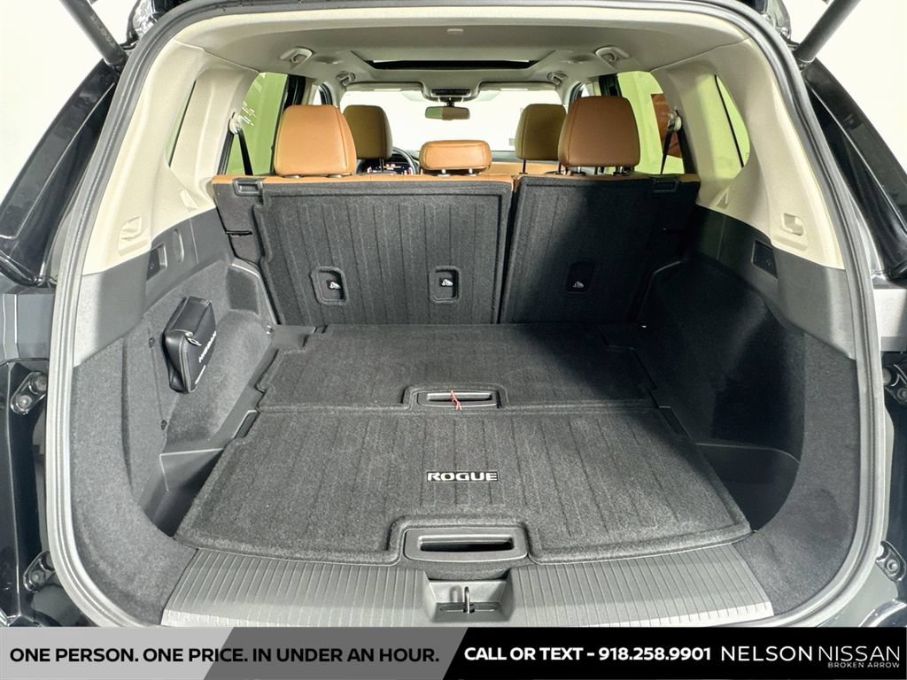 Certified 2026 Nissan Rogue Platinum w/ Platinum Premium Package AWD/4WD image 28