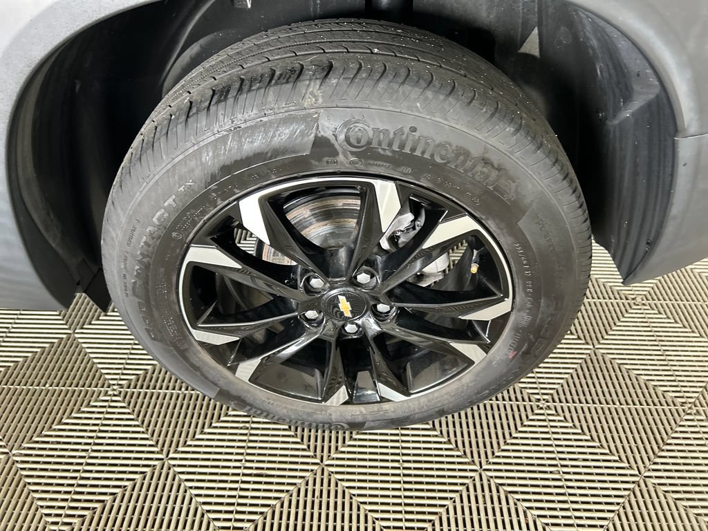 Used 2023 Chevrolet TrailBlazer LT w/ Convenience Package FWD image 10