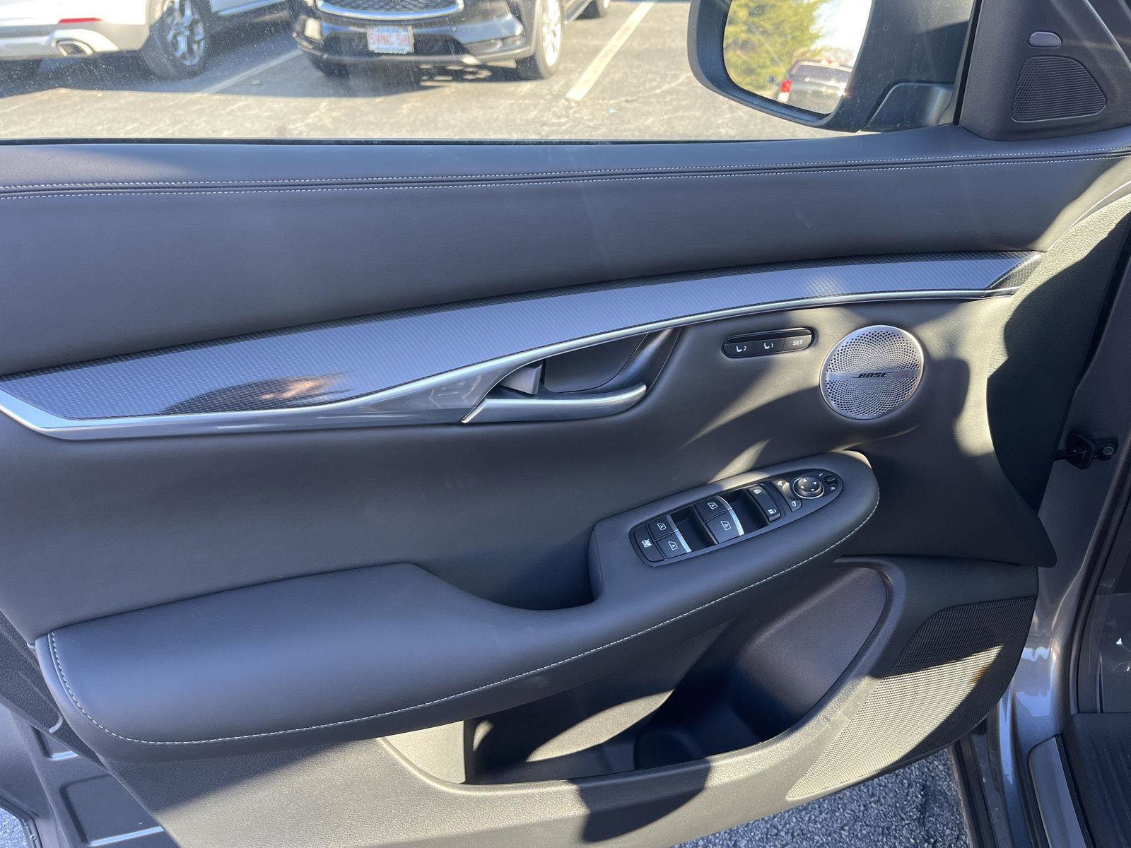 New 2025 INFINITI QX50 Sport image 10