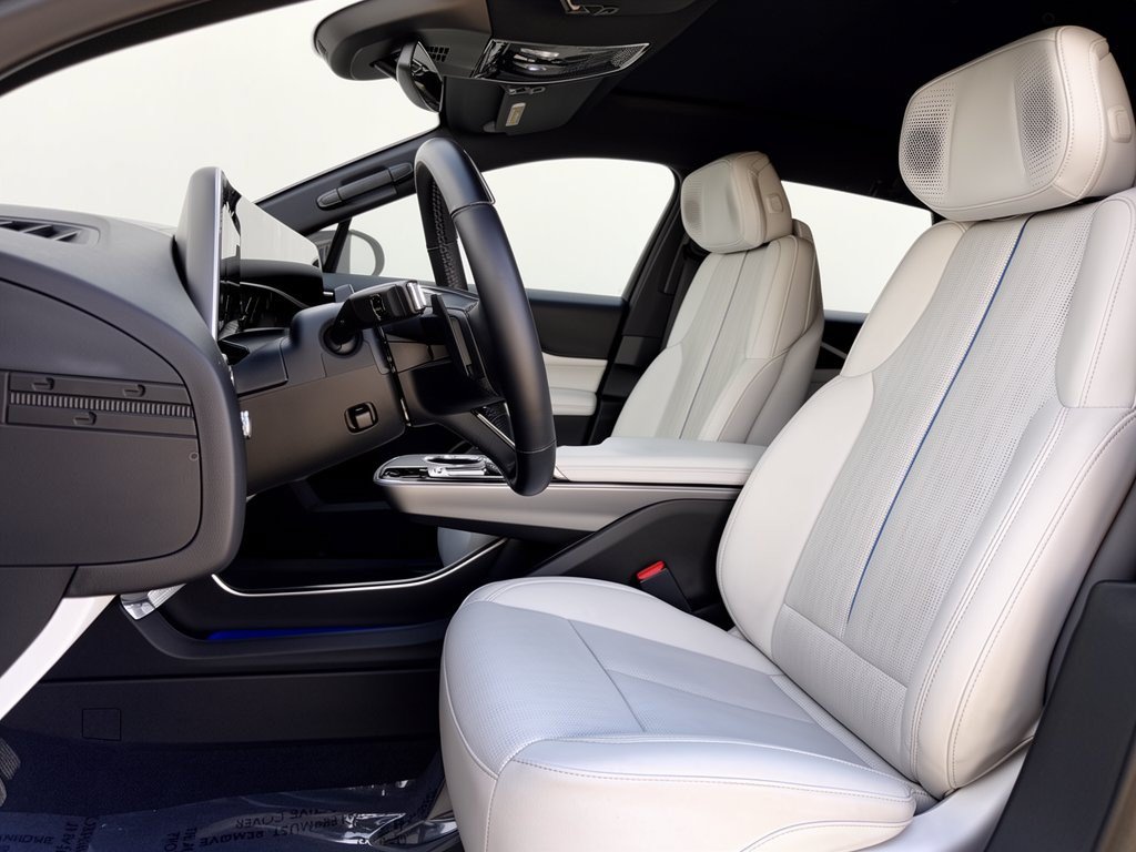 Certified 2024 Cadillac Lyriq Luxury w/ LPO, Floor Liner Package RWD image 5