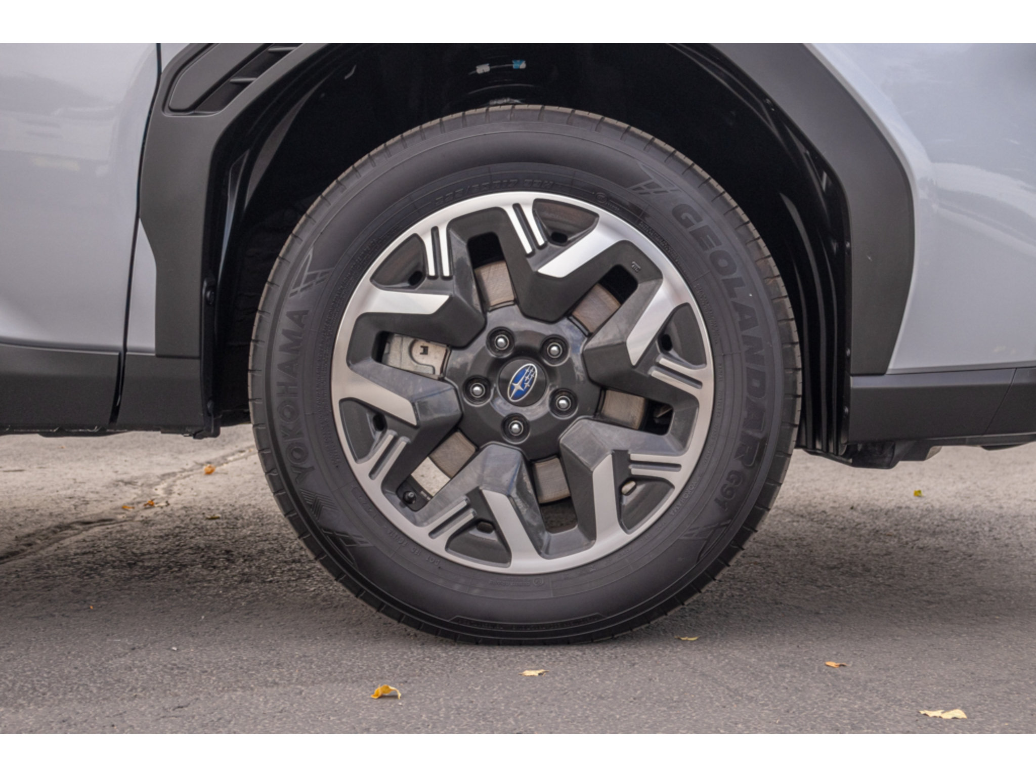 Certified 2025 Subaru Forester Premium AWD/4WD image 9