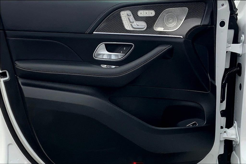 Used 2025 Mercedes-Benz GLE 53 AMG 4MATIC Coupe image 22