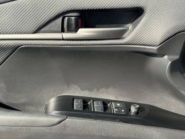Certified 2025 Toyota Camry SE FWD image 22