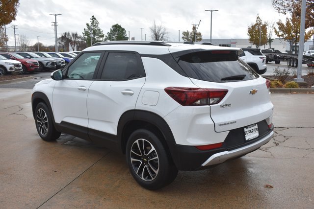 Used 2025 Chevrolet TrailBlazer LT image 9