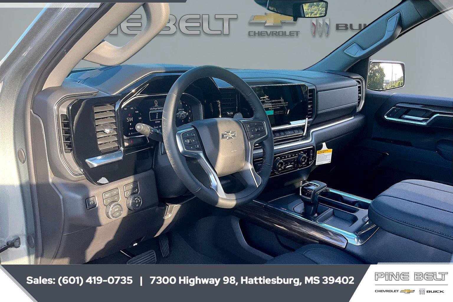 New 2026 Chevrolet Silverado 1500 RST w/ Z71 Off-Road Package AWD/4WD image 13