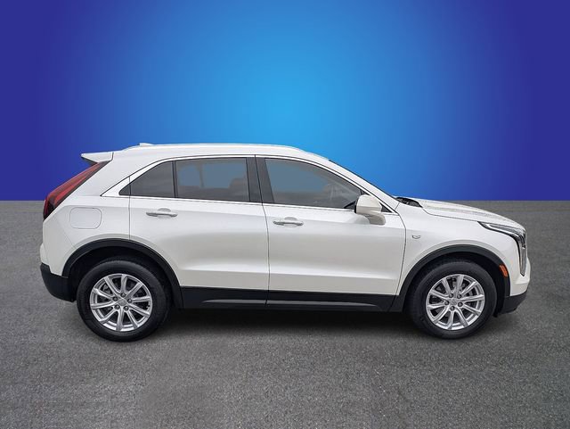 Certified 2023 Cadillac XT4 Luxury FWD image 6