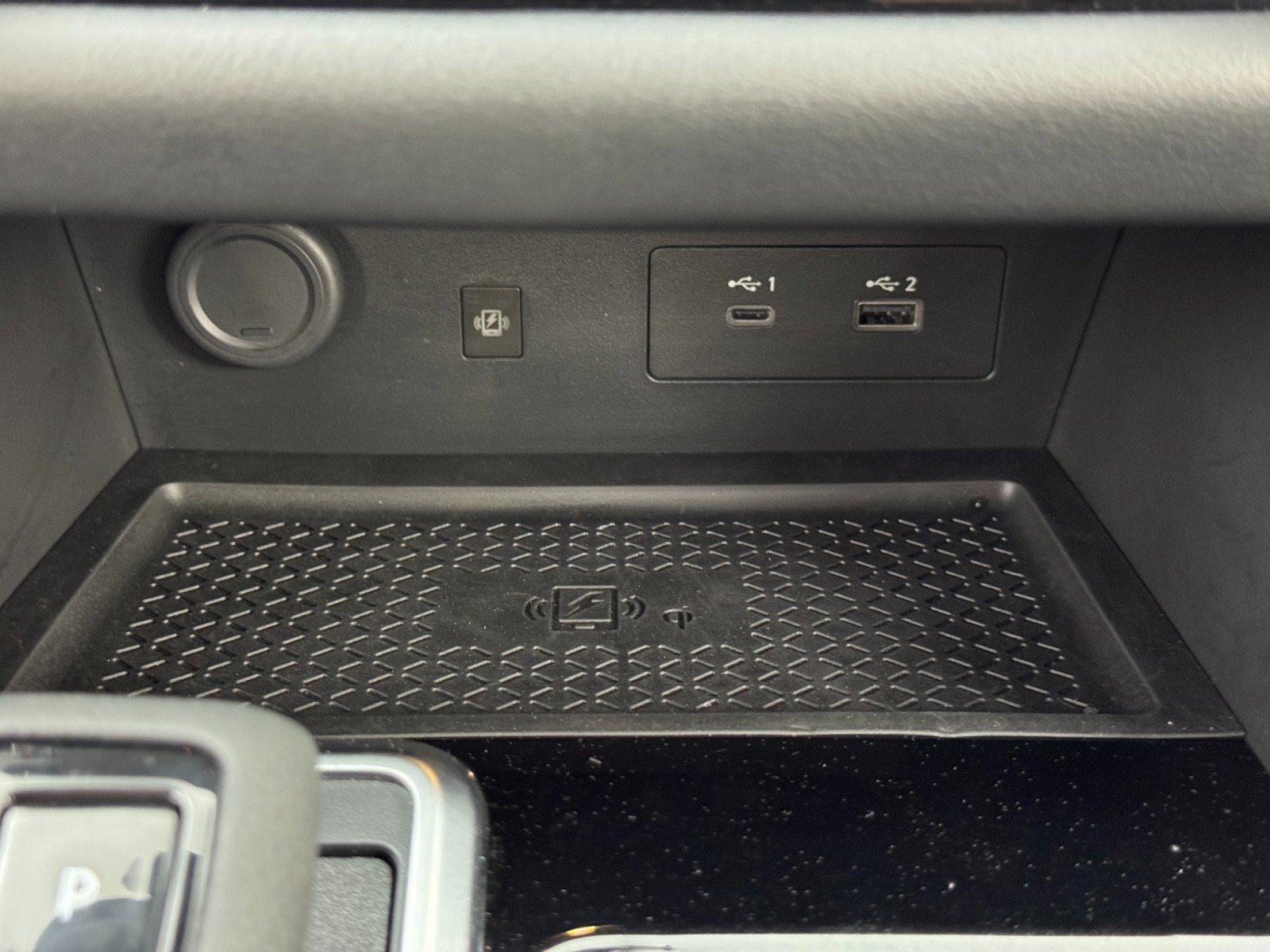 Used 2025 Nissan Pathfinder SL AWD/4WD image 26
