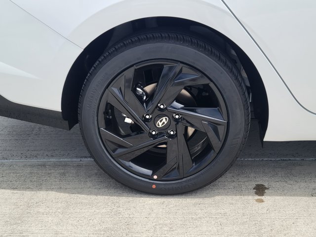 New 2026 Hyundai Elantra Sport FWD image 5