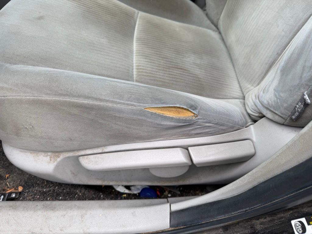 Used 2010 Toyota Corolla image 6