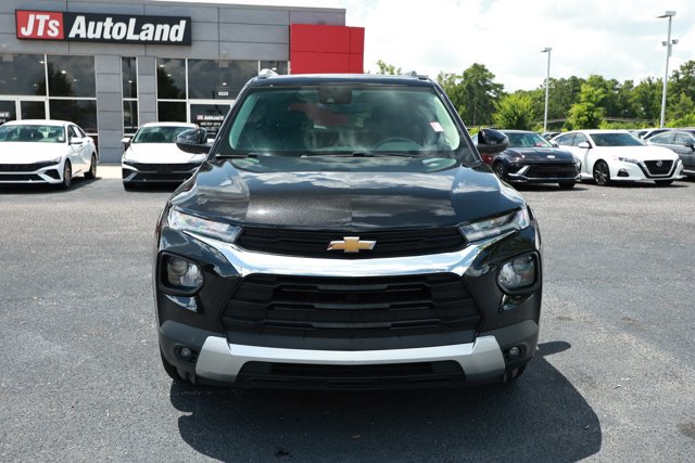 Used 2022 Chevrolet TrailBlazer LT AWD/4WD image 2
