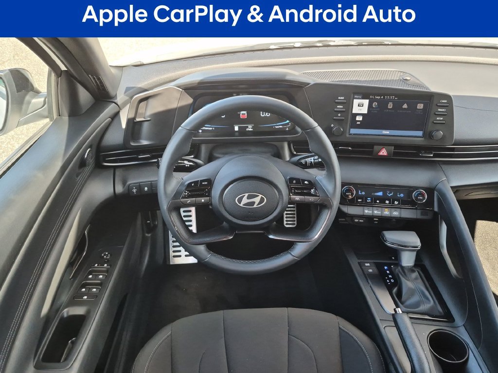 Used 2026 Hyundai Elantra Sport FWD image 13