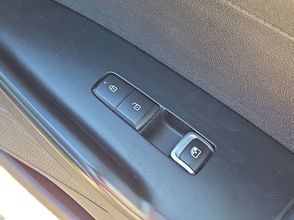 Used 2022 Kia K5 GT-Line w/ GT-Line Awd Premium Package image 12