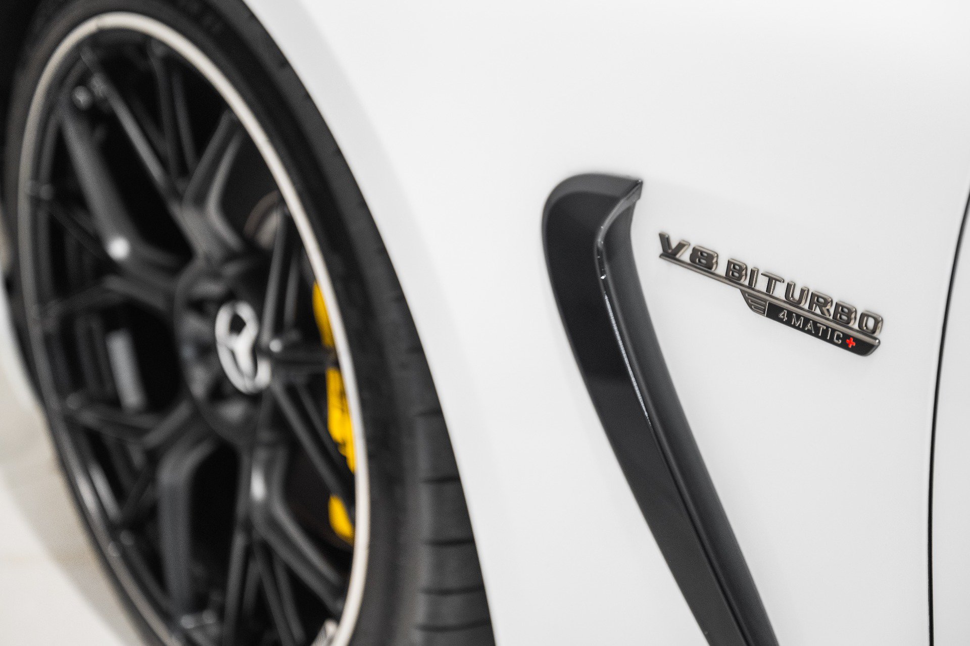Used 2025 Mercedes-Benz AMG GT 63 image 11