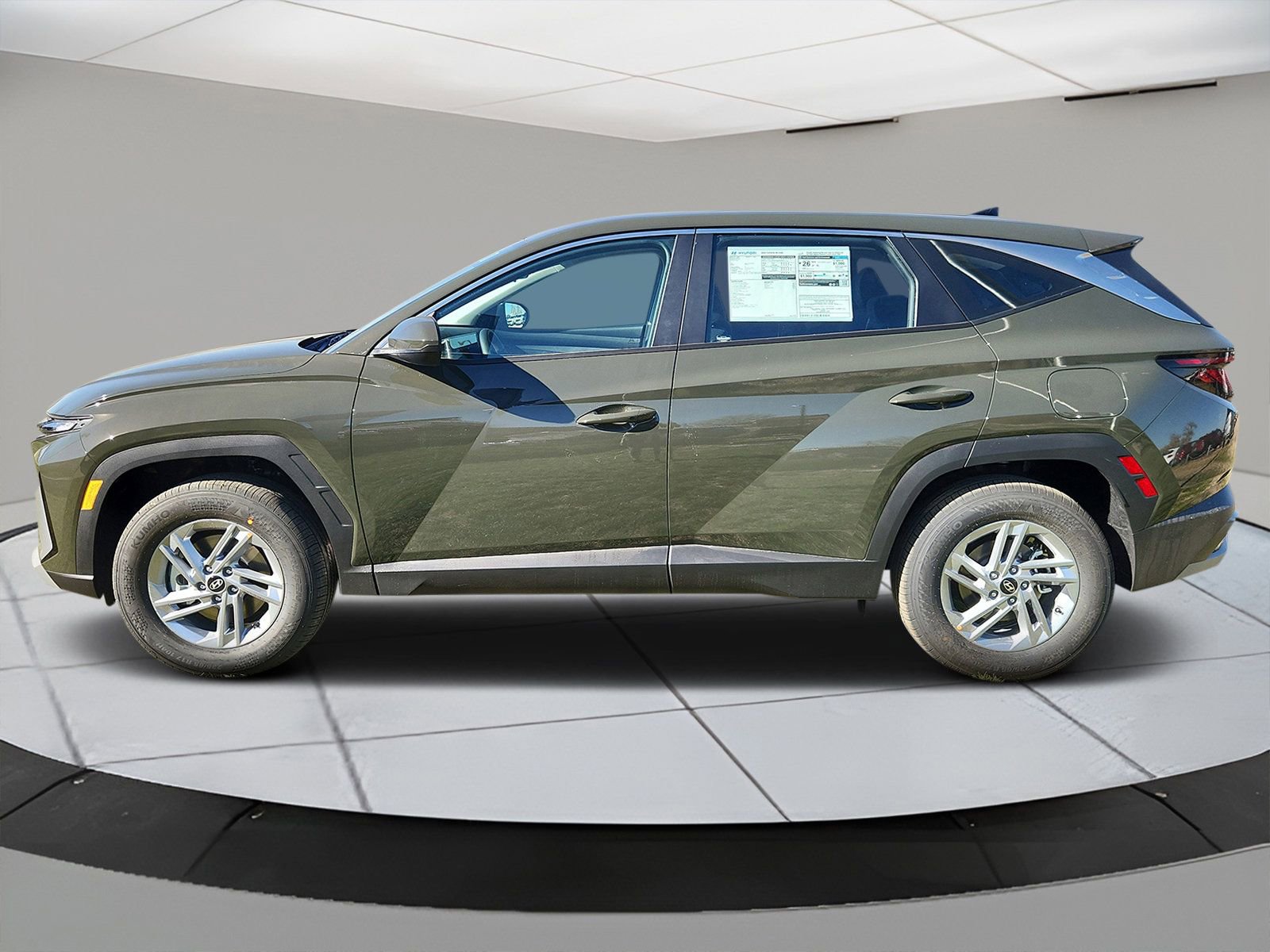New 2026 Hyundai Tucson SE AWD/4WD image 2