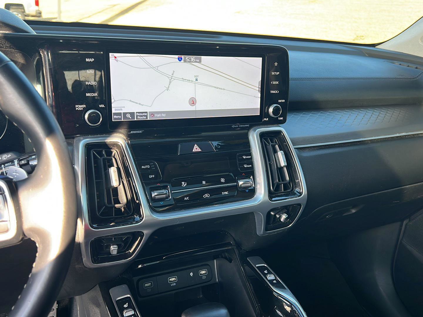 Used 2021 Kia Sorento SX image 24