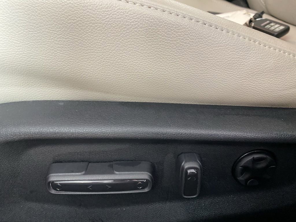 Used 2021 Honda Accord EX-L image 19