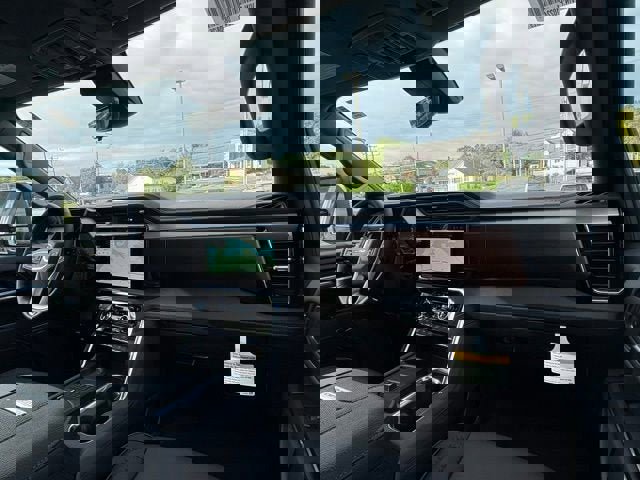 New 2026 GMC Sierra 3500 Denali w/ Denali Reserve Package image 21