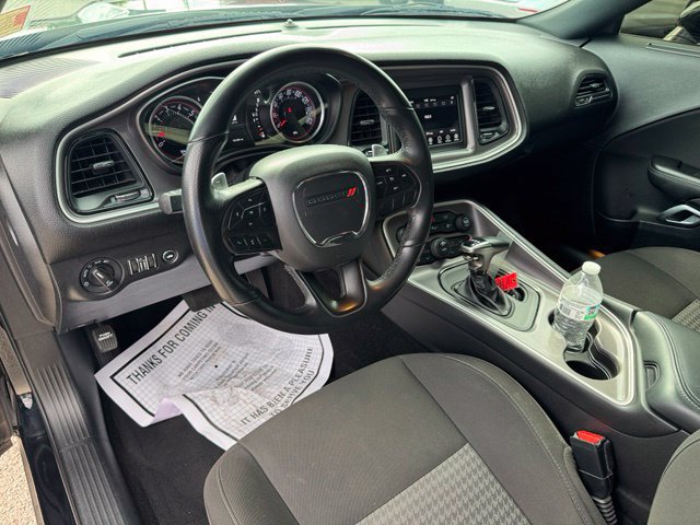 Used 2022 Dodge Challenger R/T RWD image 12