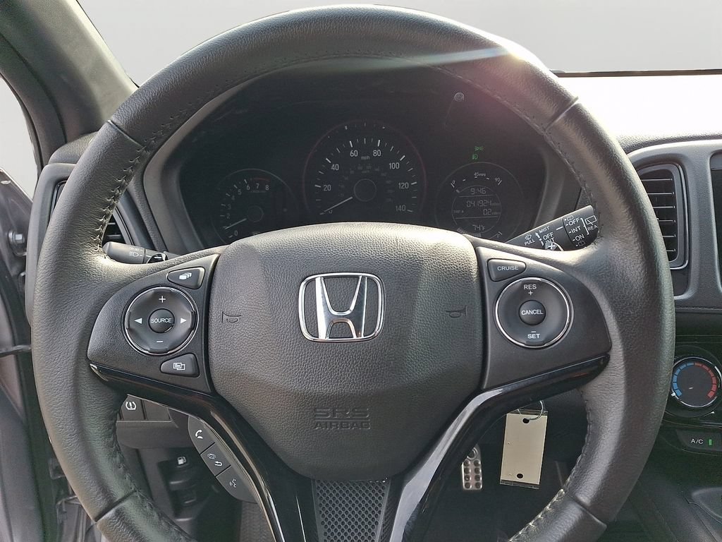 Used 2020 Honda HR-V Sport image 18