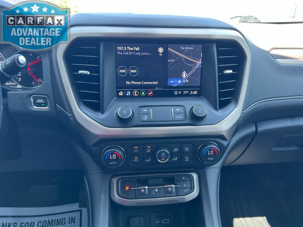 Used 2021 GMC Acadia Denali w/ Denali Technology Package FWD image 13