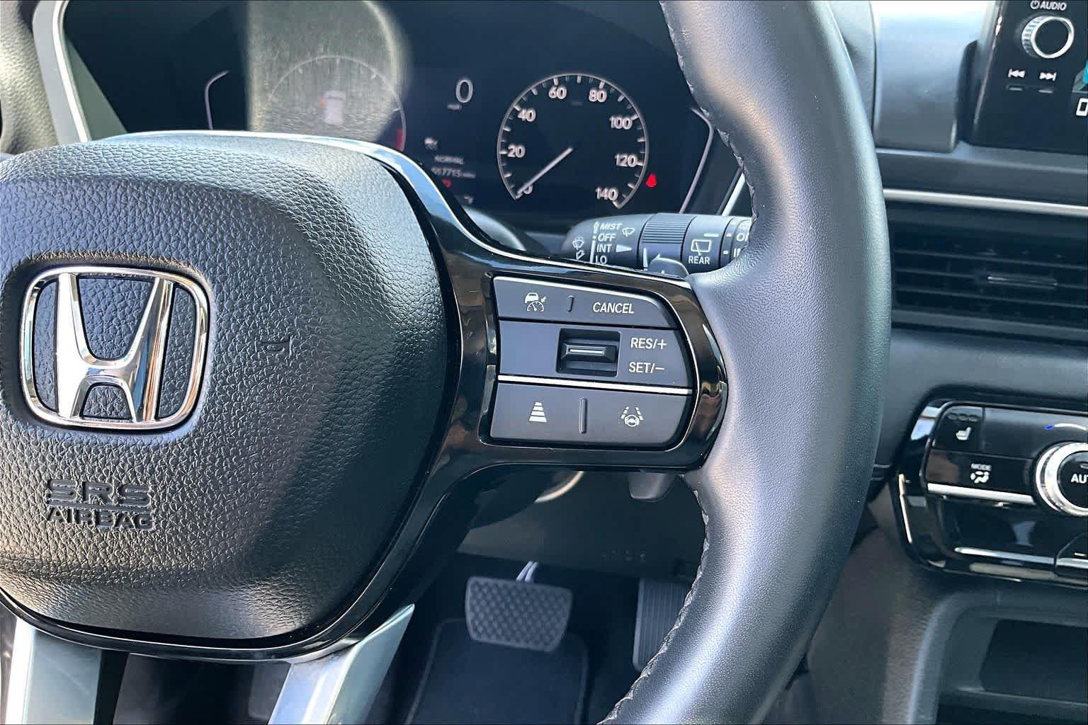Used 2024 Honda Pilot Touring image 24
