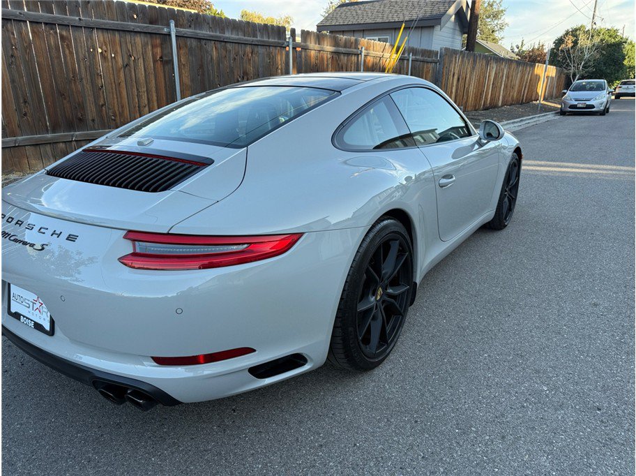 Used 2018 Porsche 911 Carrera S RWD image 43