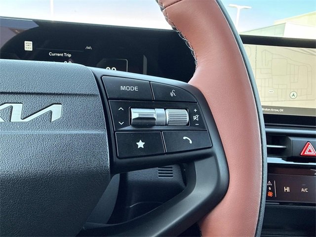 New 2026 Kia Sportage SX image 23