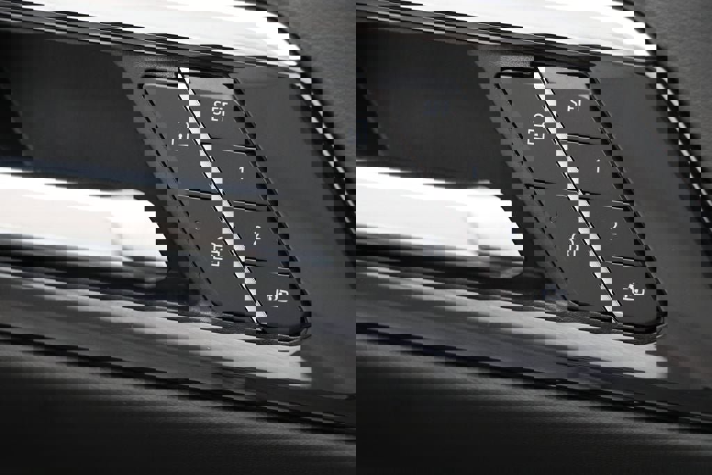 Used 2025 Chevrolet Tahoe Premier image 29