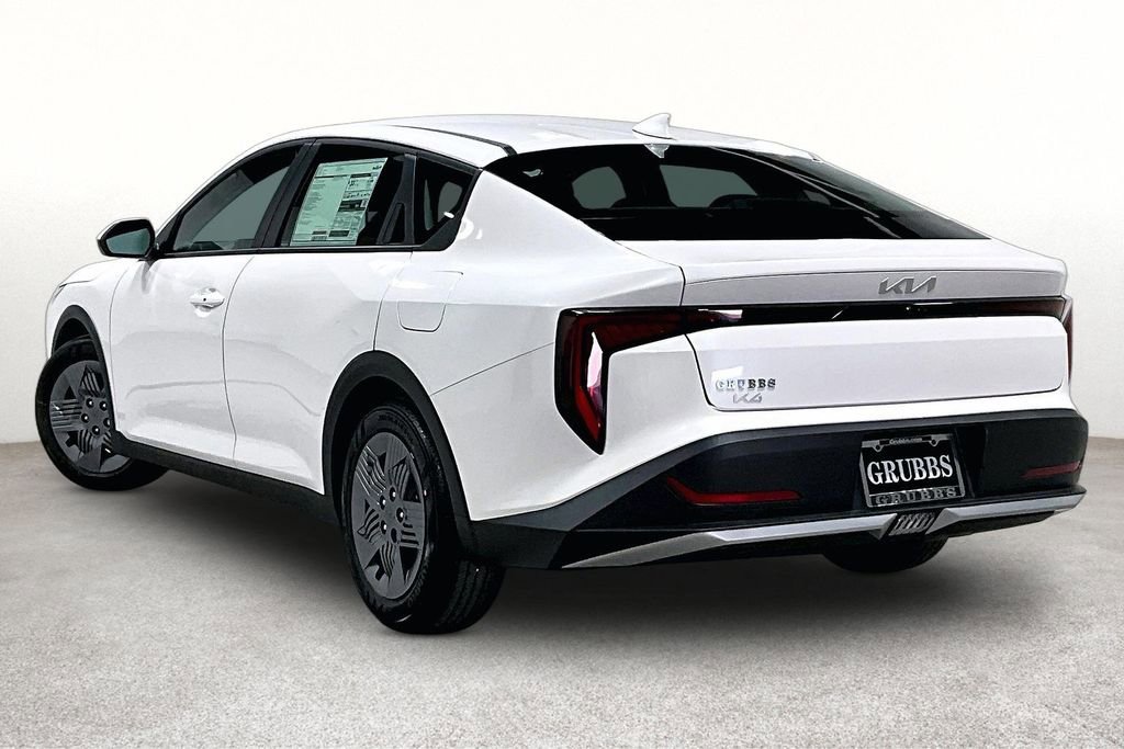 New 2026 Kia K4 FWD image 3