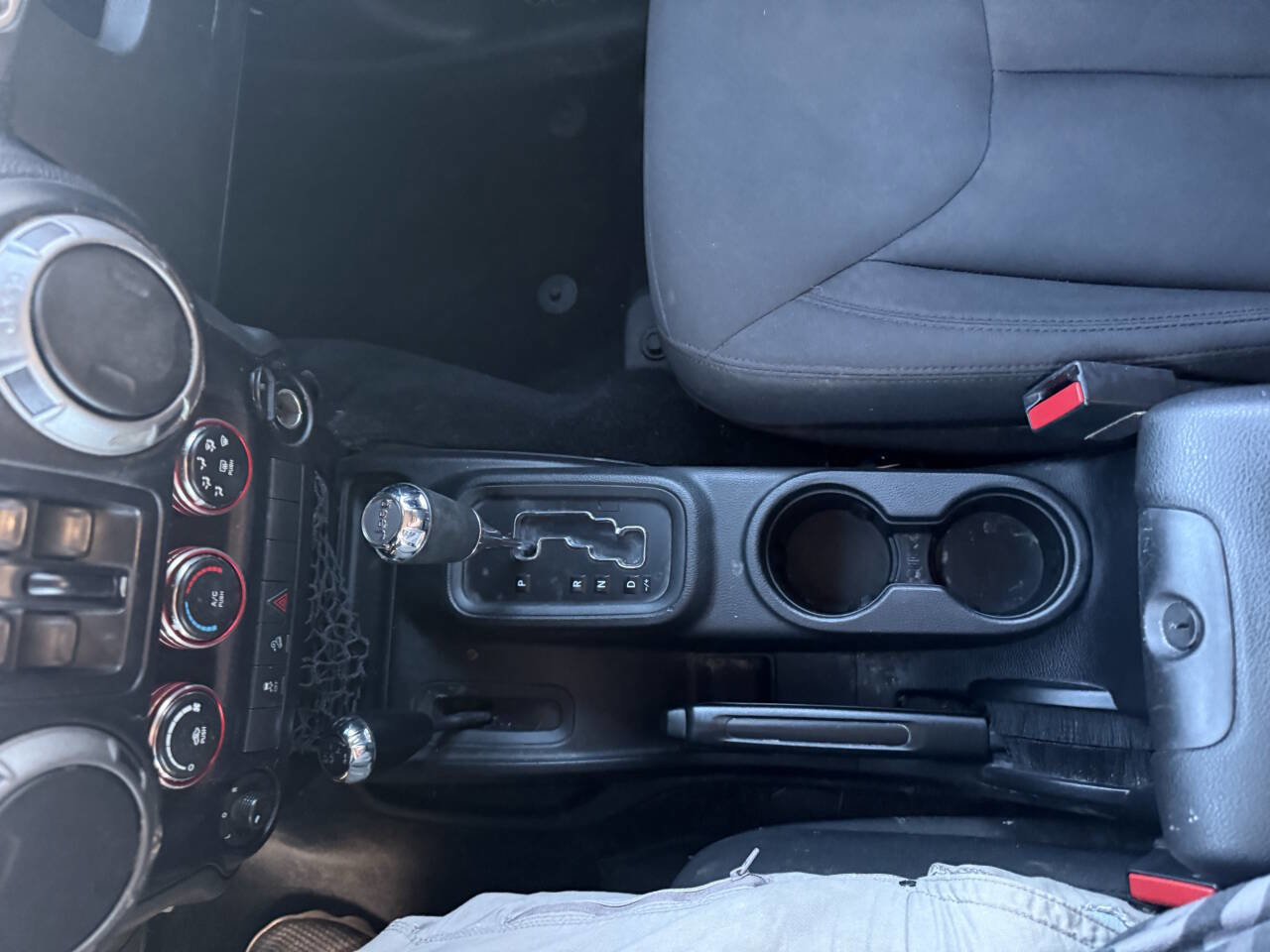 Used 2015 Jeep Wrangler Unlimited Sport w/ Quick Order Package 24S image 23