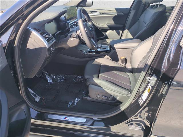 Certified 2024 BMW X4 M40i image 17