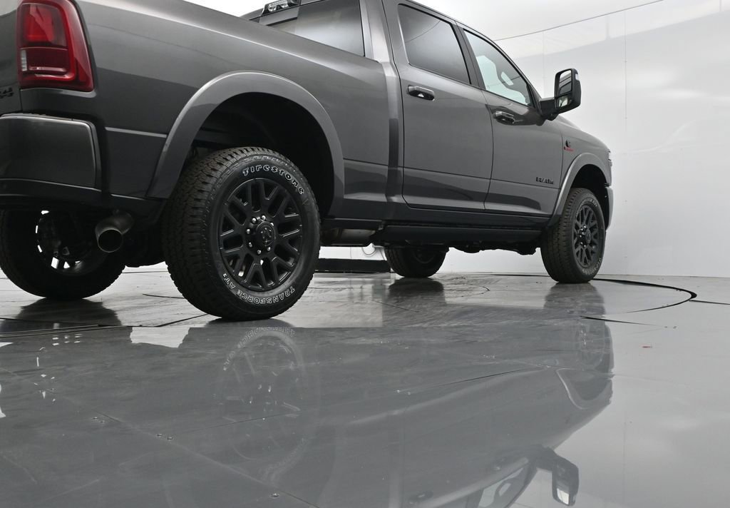 New 2025 RAM 3500 Limited image 43