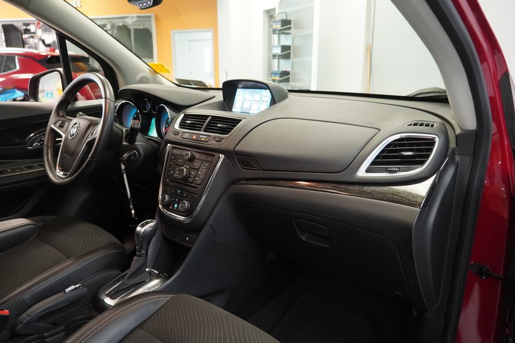 Used 2014 Buick Encore Convenience FWD image 34