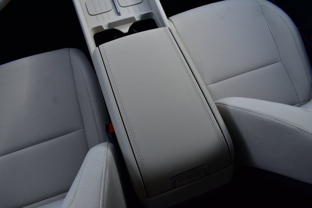 New 2026 Hyundai Santa Fe SE image 36