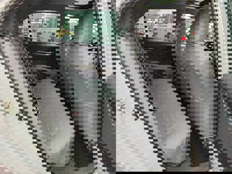 Used 2019 Toyota Camry XSE image 14