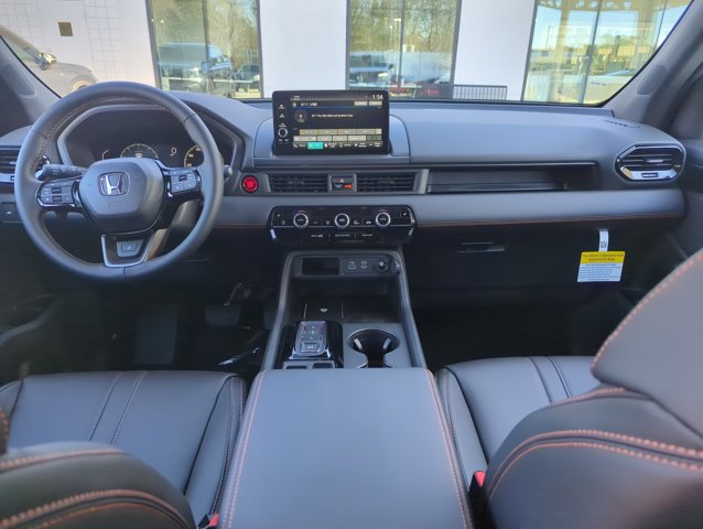 New 2025 Honda Pilot TrailSport image 18