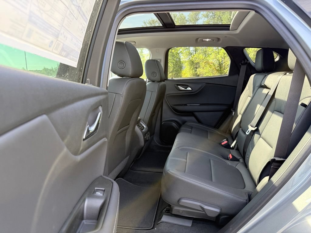 New 2026 Chevrolet Blazer LT w/ Sound & Technology Package AWD/4WD image 22