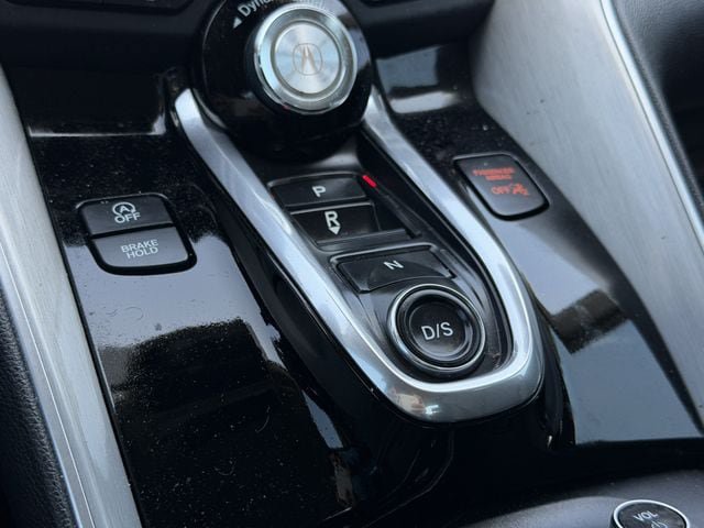 Used 2023 Acura TLX FWD image 18