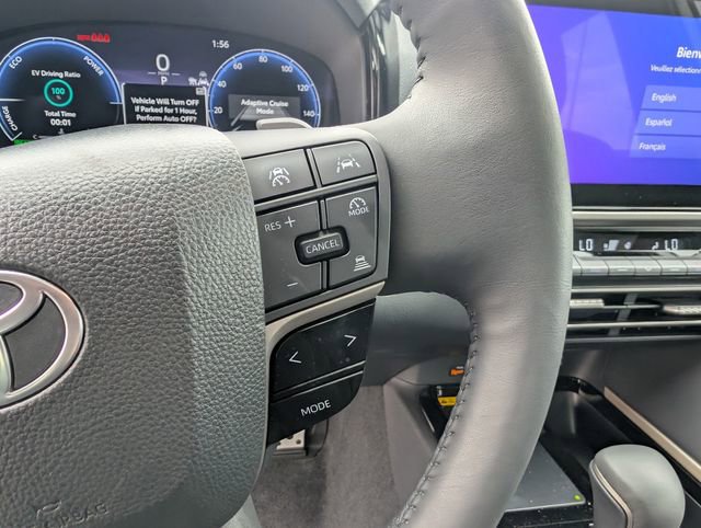 Used 2025 Toyota Camry XSE image 18