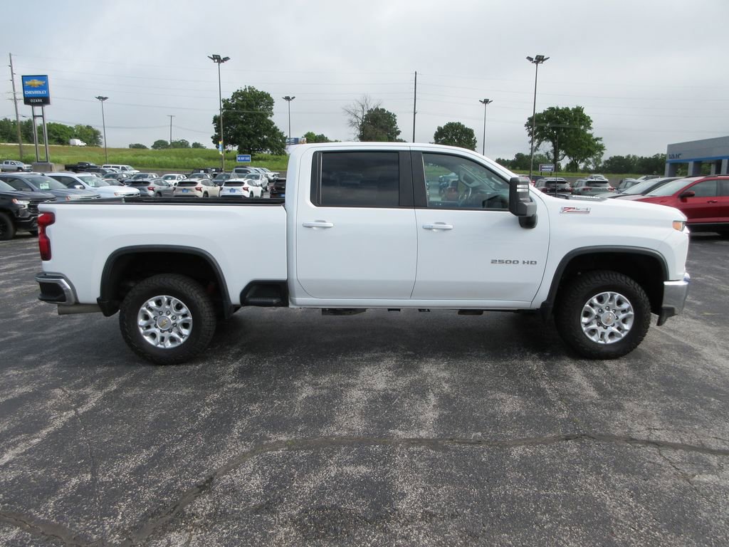 Certified 2022 Chevrolet Silverado 2500 LT w/ Convenience Package AWD/4WD image 6